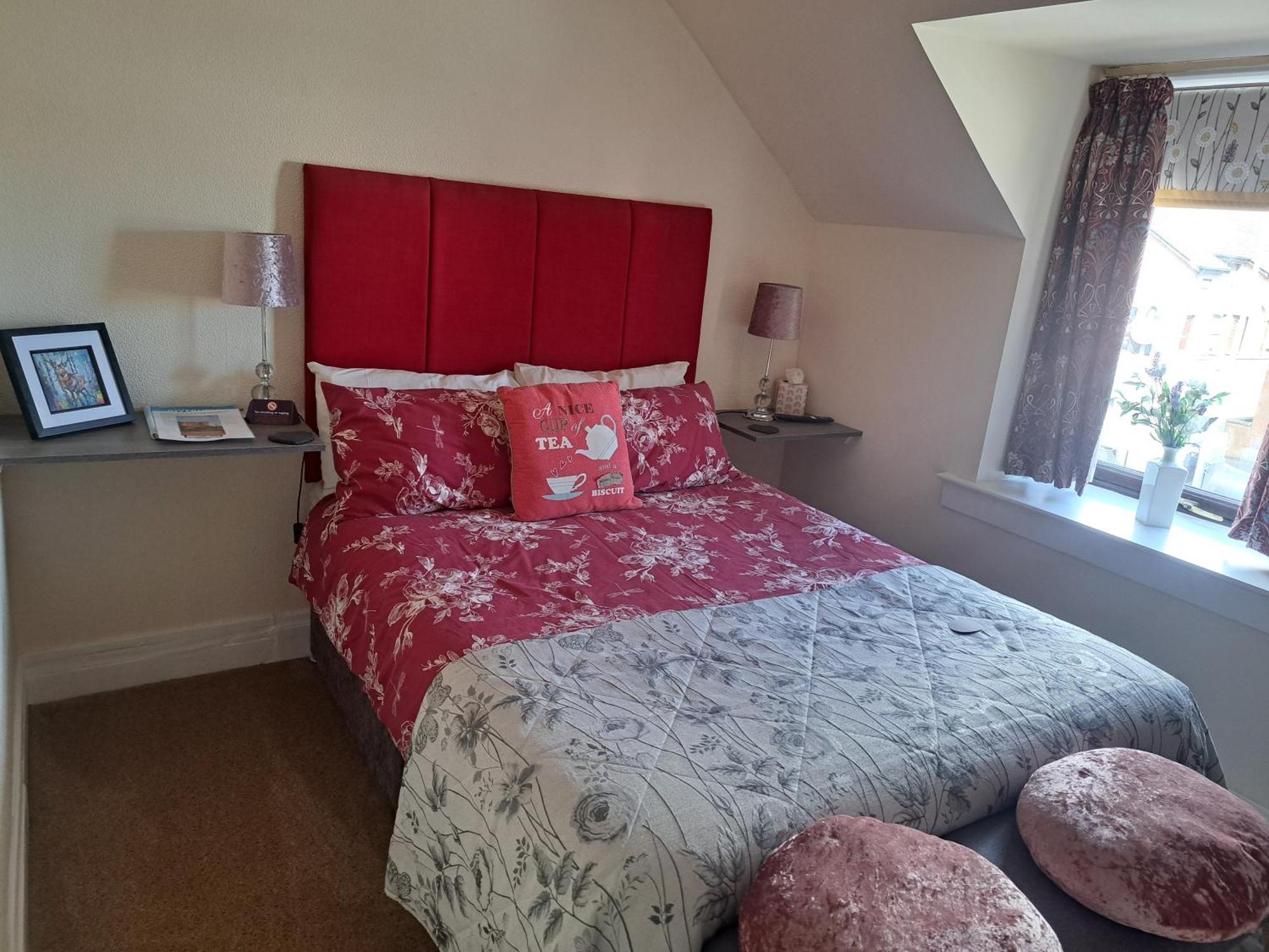インヴァネス No 27 Bed & Breakfast エクステリア 写真